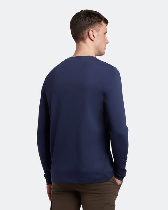 Lyle & Scott Plain Long Sleeve T-Shirt in Navy - Image 2