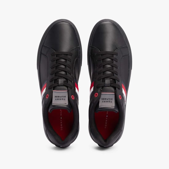 Herrarnas Tommy Hilfiger Essential Läder Cupsole Sneakers i Svart - Image 4