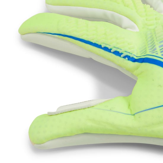 PUMA Unisex ULTRA ULTIMATE Hybrid Goalkeeper Gloves - Image 2