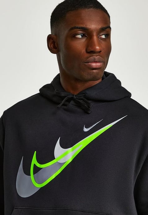 Nike Standard Issue Moto Overhead Tracksuit in Black - Image 3