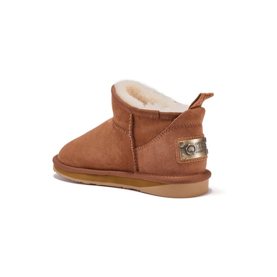 Cosy Ultra Short Chestnut