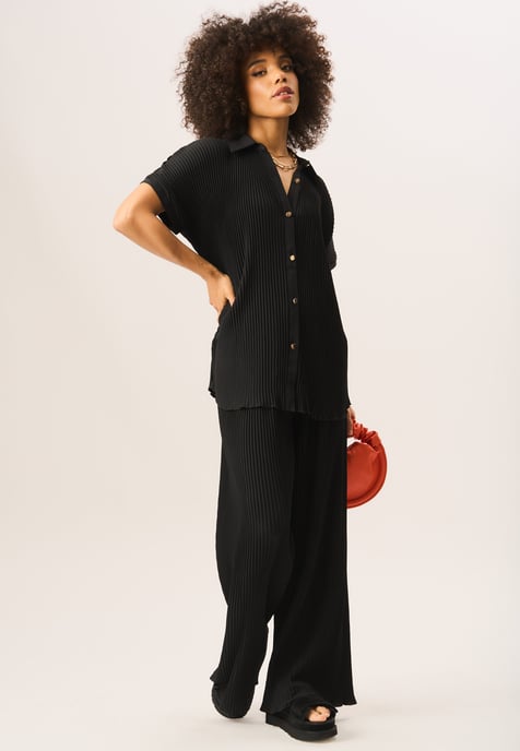 Plisse Short Sleeve Oversized Shirt
