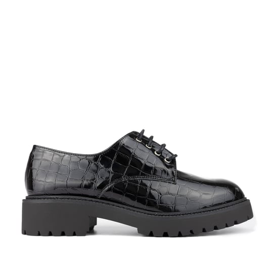 María Barceló Leather Blucher Dress Shoes
