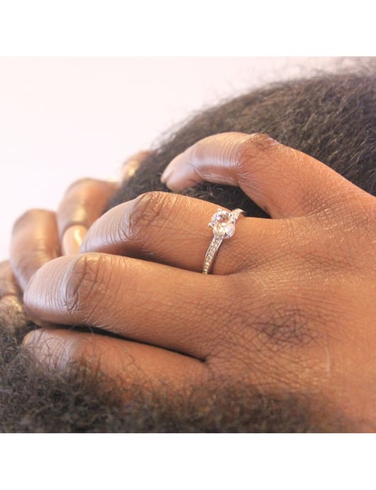 Enkel fyrkantig ring - silver och kristall - Image 4