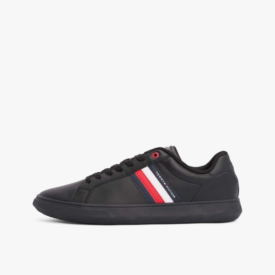 Herrarnas Tommy Hilfiger Essential Läder Cupsole Sneakers i Svart - Image 3