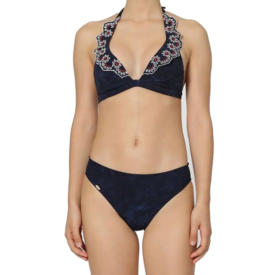 Bikini woman Docor