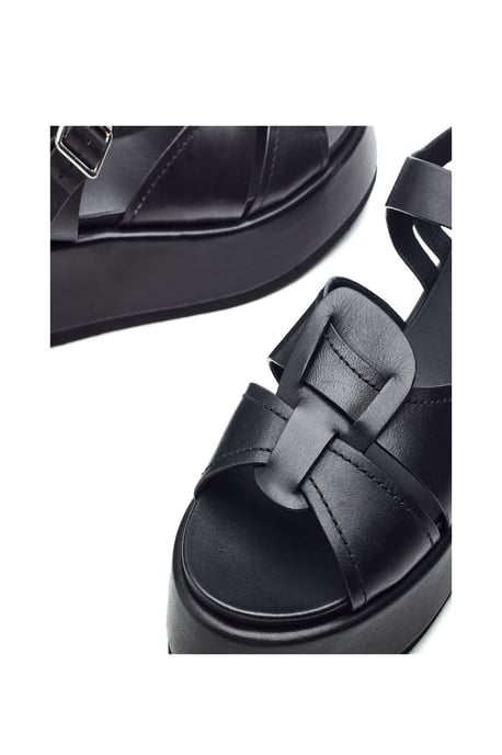 Pippaa Black Sandals