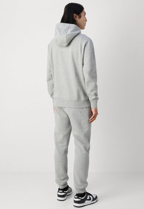 Nike Heren Sportswear Club Fleece Hooded Tracksuit in Grijs - Image 2
