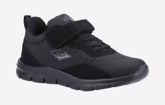 Umbro Tenby Hook and Loop Trainer Junior