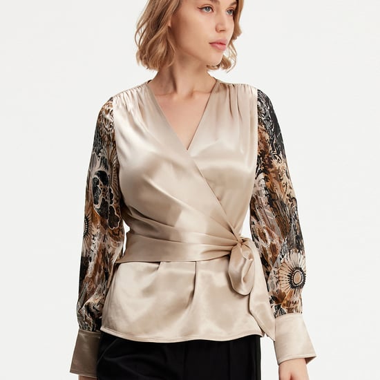 Cross Heart Top met bloemenprintmouwen - Image 2
