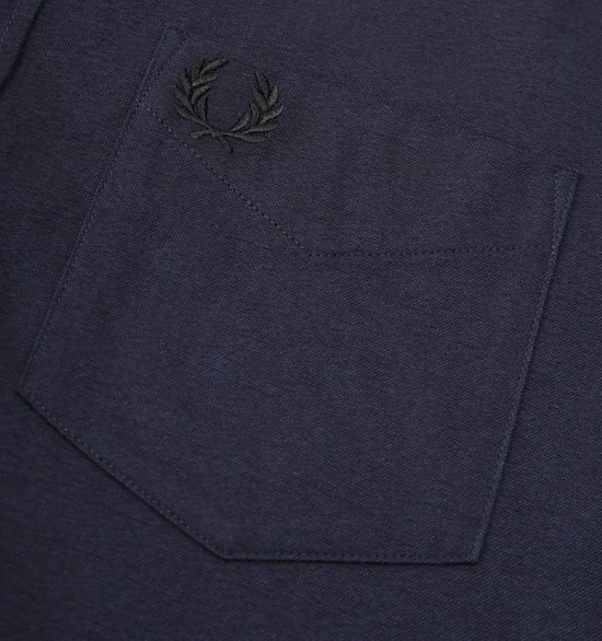 Fred Perry Branded Pocket French Marinblå långärmad Oxfordskjorta - Image 5