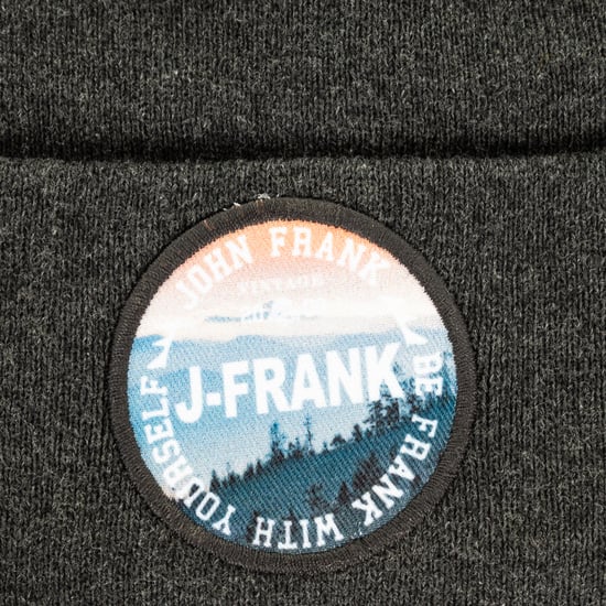 Hat with label sewn on the front JFBN18W01 man