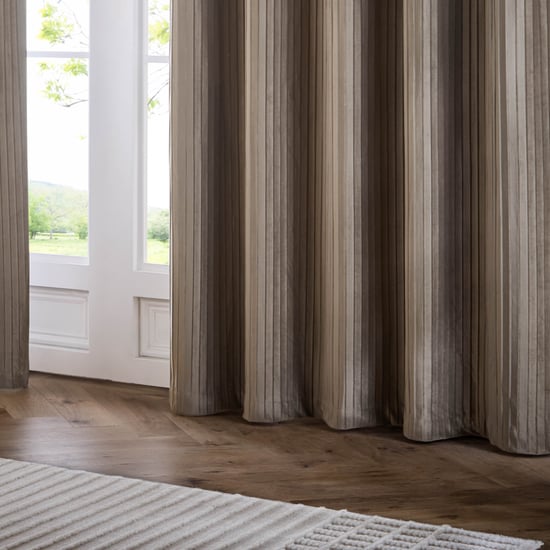 Paoletti Corinthian Velvet Room Darkening Eyelet Curtains - Image 5