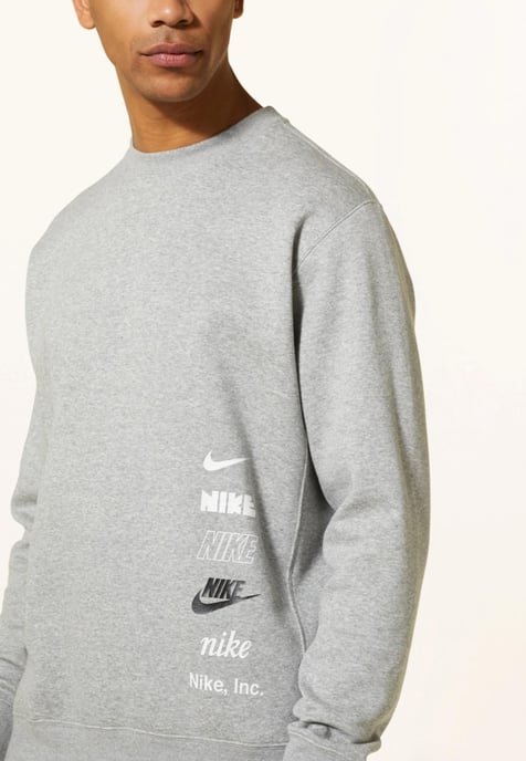 Nike Club Fleece Plus klein logo trainingspak in heather grijs - Image 3