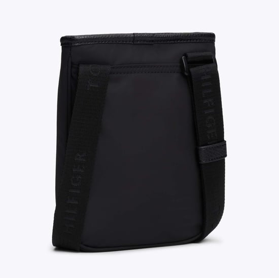 Accessories Tommy Hilfiger Logo Crossover Bag in Black - Image 3