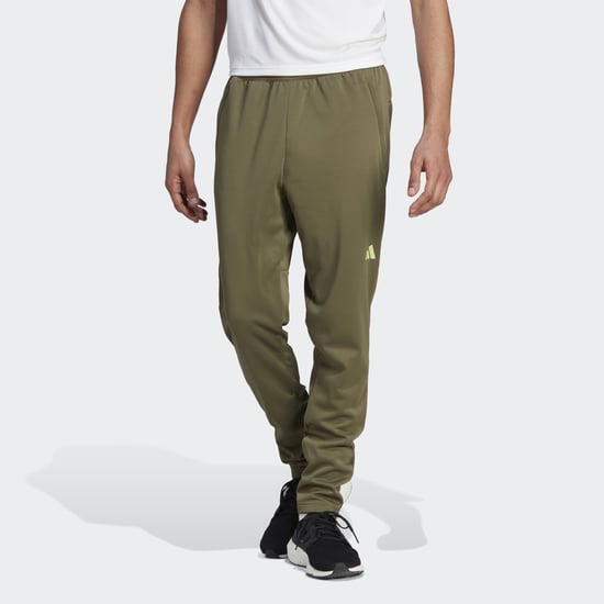 Train Essentials Seasonal Woven Training Pants - Image 1