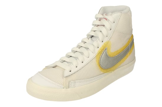 Nike Blazer Mid Vntg 77 Womens White Trainers - Image 1