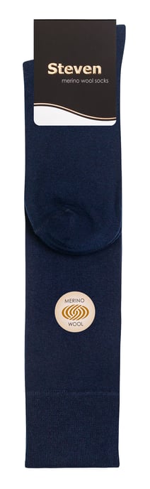 Mens Knee High Merino Wool Socks | Steven | Winter Long Boot Socks - Navy - Image 2