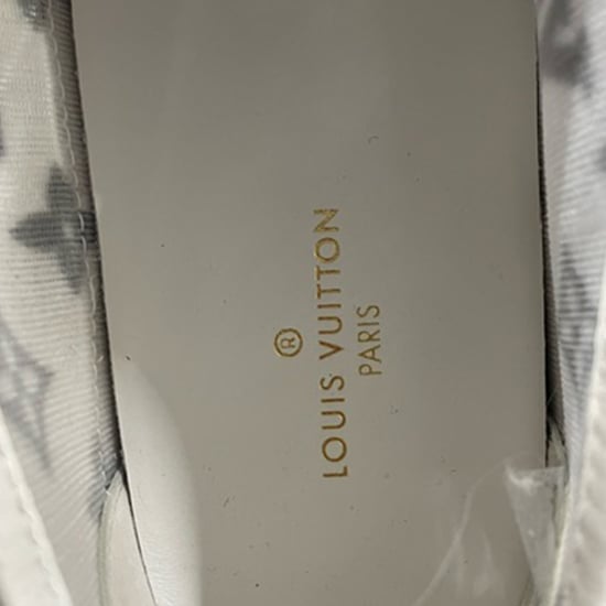 Louis Vuitton Monogram Mesh Accent Low-Top Sneakers in White Leather - Image 5
