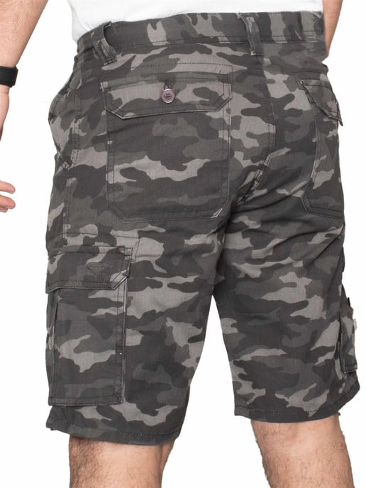 Kruze | Mens Camo Cargo Shorts - Image 4