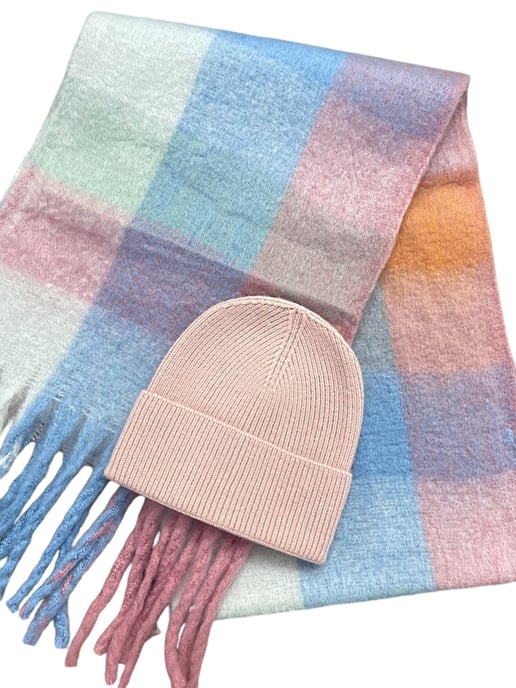 Light Check Scarf & Beanie Set