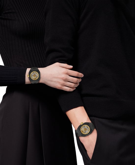 Versace V-legend Unisex's Black Watch VE7L00123 - Image 3