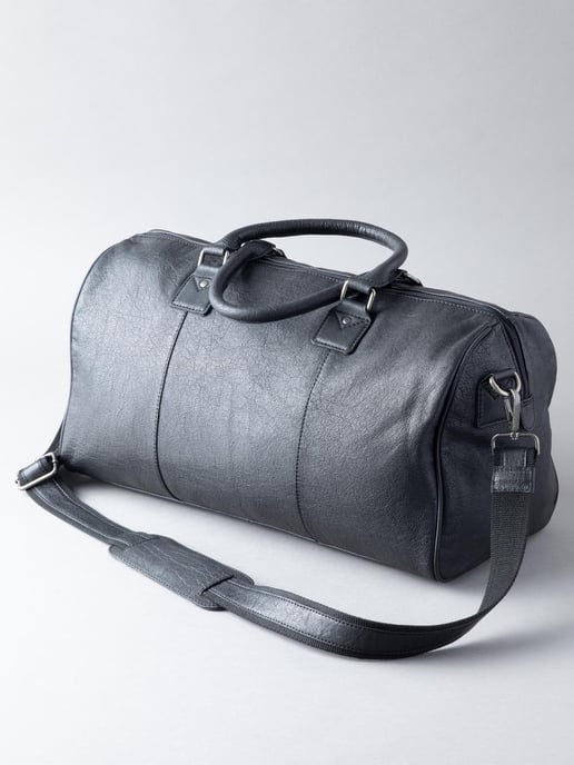 Discoverer Medium Leather Holdall in Black