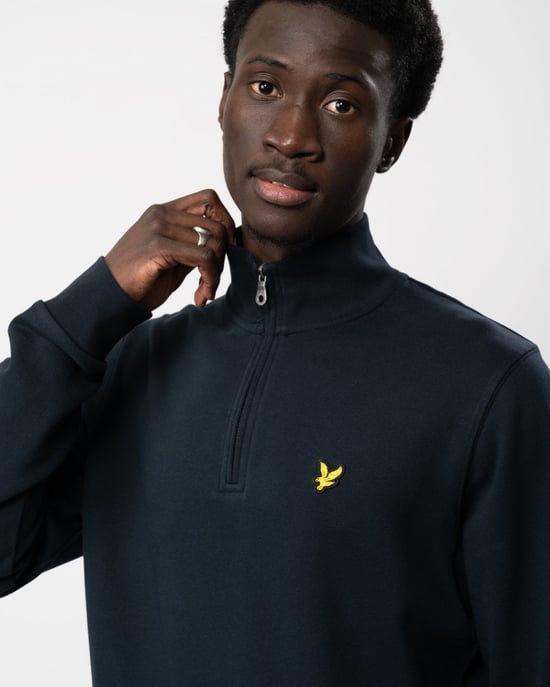 Lyle & Scott Heren Geborduurd Half Rits Sweatshirt - Image 2