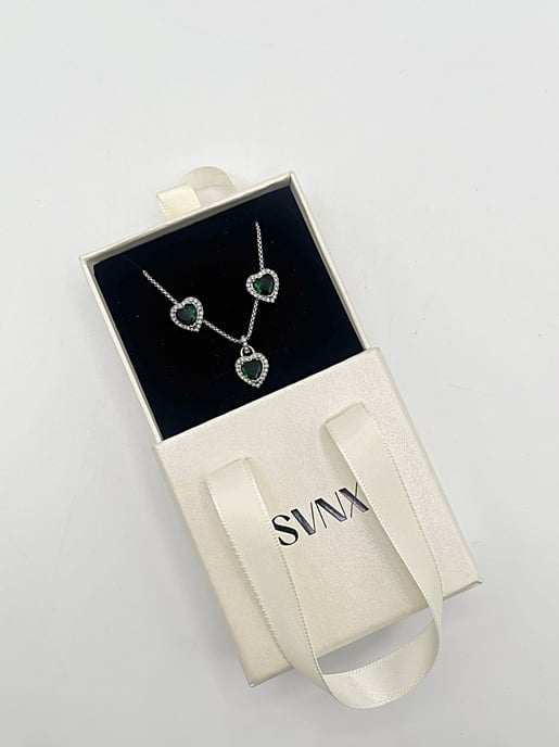 Green Diamante Heart Necklace and Earrings Set in Silver