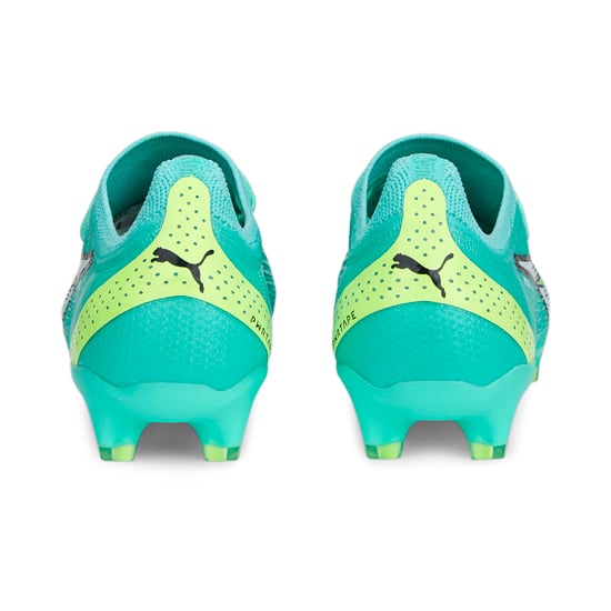 PUMA Womens ULTRA ULTIMATE FG/AG Football Boots