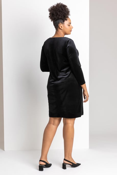 Curve Sweetheart Neck Velvet Dress