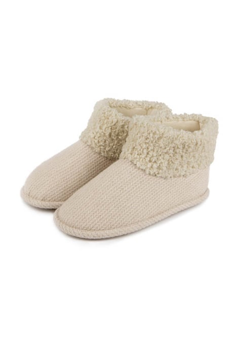 Cream Cable Knit Boot Slippers