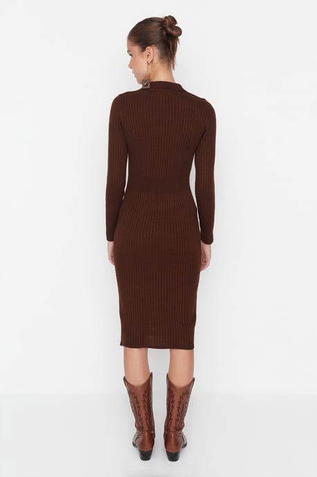 Trendyol Kvinnors Polokrage Bodycon Midi Klänning - Image 5