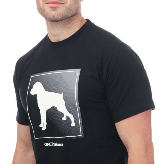 Men's One True Saxon Braice T-Shirt in Black - Image 3