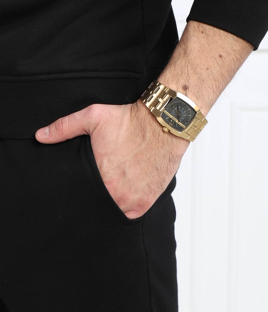 Diesel Cliffhanger Men's Gold Watch DZ2151