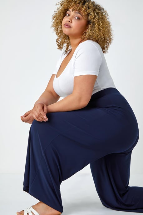 Curve Elastic Waist Wide Leg Trousers - Image 2