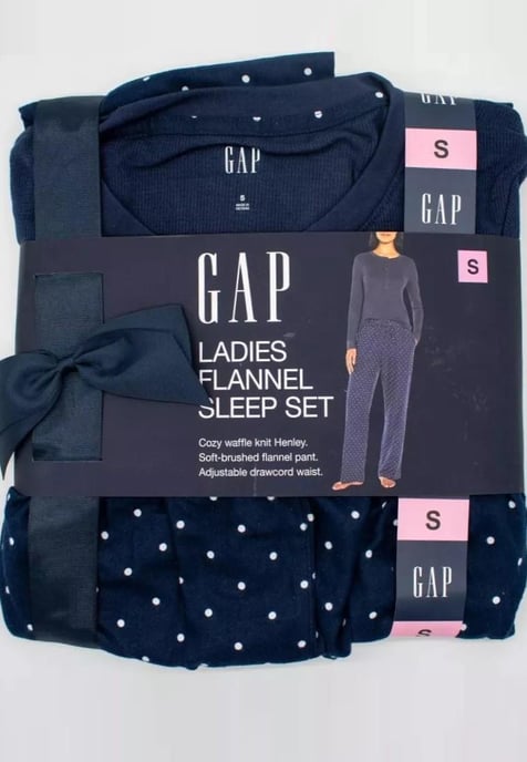 GAP Womens Pyjama Flannel Sleep Set in Navy Polka Dot - Image 6