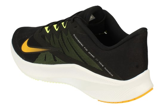 Nike Quest 3 Mens Black Trainers - Image 2