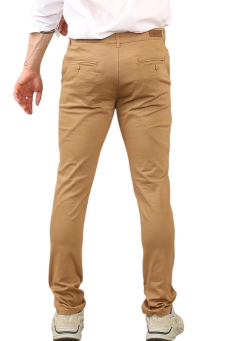 MYT Heren Slim Fit Chino in Tan - Image 2