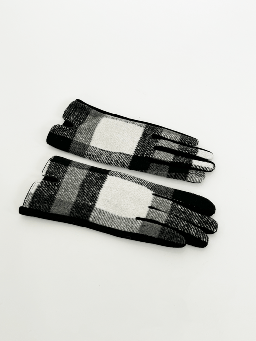 Black White Check Scarf & Gloves Set