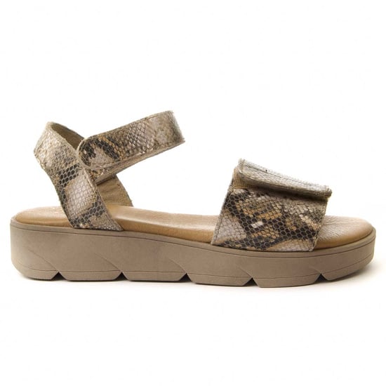 Confortable wedge sandal Purapiel in Beige