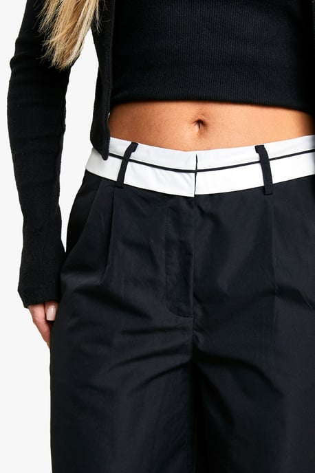 Petite Reverse Waistband Tailored Wide Leg Trousers - Image 4