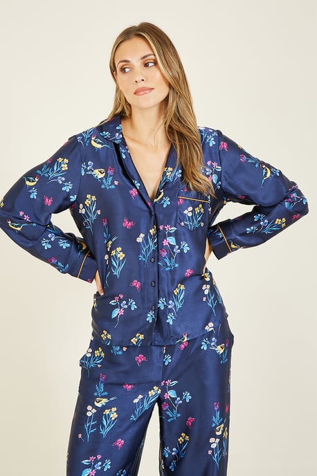 Yumi Navy Bird Print Satin Pyjamas - Image 2