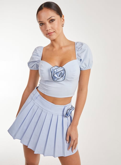 Corsage Puff Sleeve Top