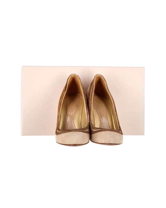 Sergio Rossi Chain Detail Pumps in Beige Suede - Image 5