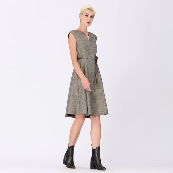 Trapeze dress with cross -effect