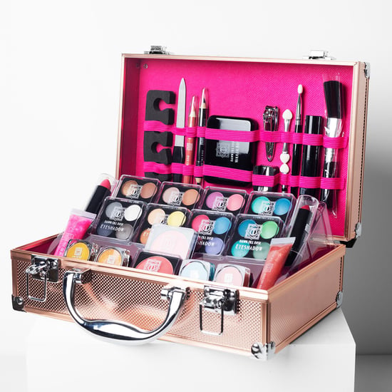 Envie Dawn Till Dusk 54pc Make-up Set, Supplied in a Rose Gold