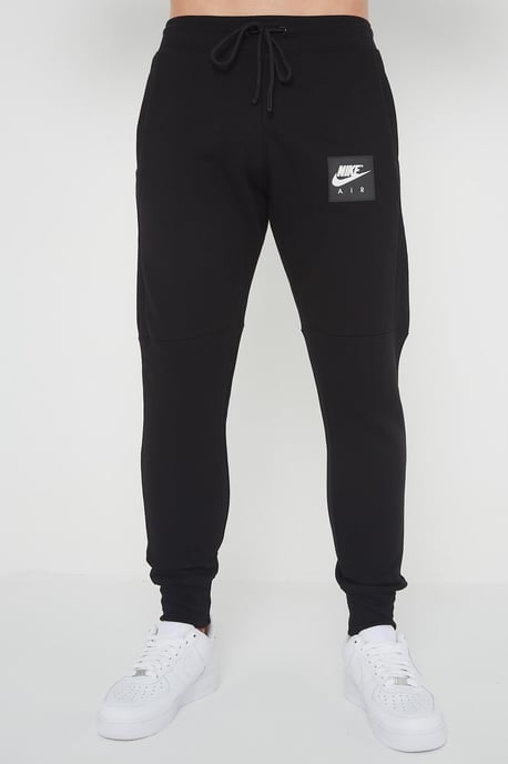 Nike Air heren fleece joggingbroek in zwart - Image 1