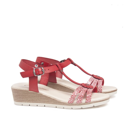 Women's Wedge Leather Sandals in Red