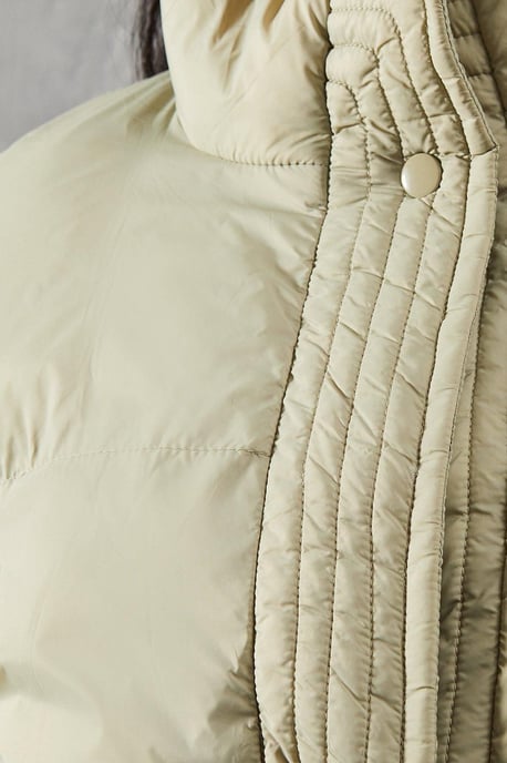 Ribbed Placket Puffer Coat